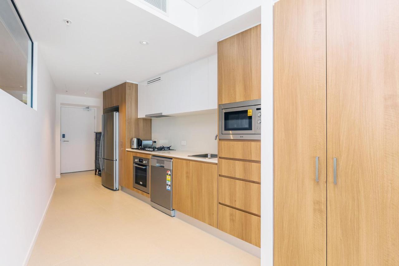 Kozyguru Cbd 2 Bedrooms Skytower Qbn222-703 *