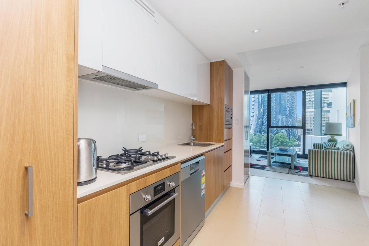 Apartment Kozyguru Cbd 2 Bedrooms Skytower Qbn222-703 *
